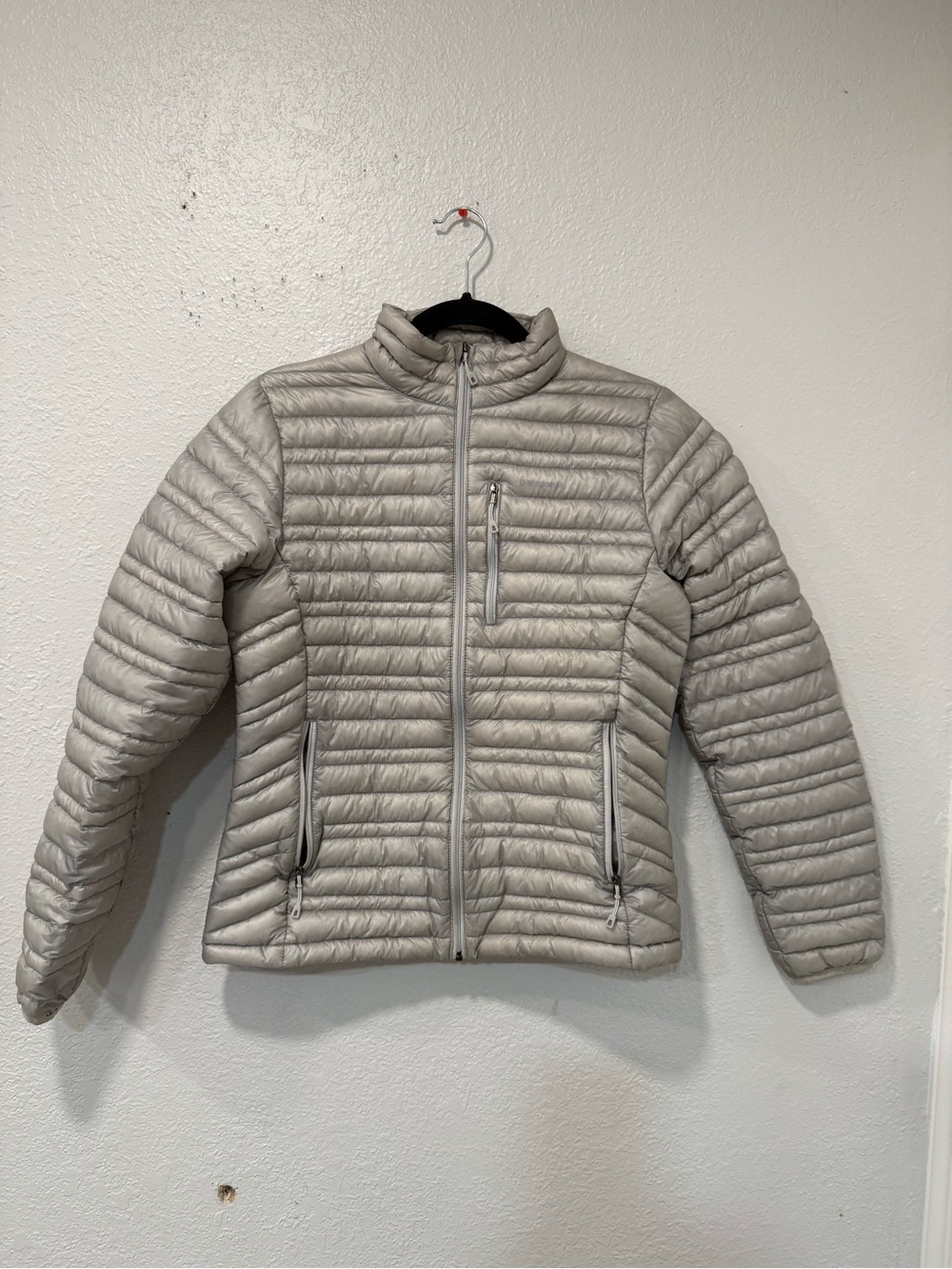 Patagonia Down Sweater Women’s small grey Down micro Puff jacket